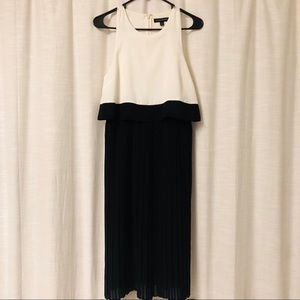 Banana Republic Crop Top Like Pleated Dress